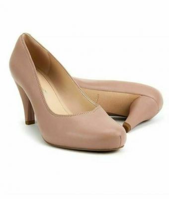 CLARKS Dalia Rose Nude Leather